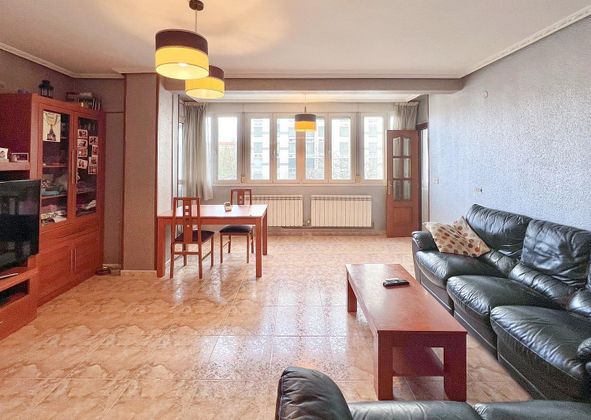 Foto 1 de Pis en venda a Sansomendi - Ali de 4 habitacions amb terrassa i garatge