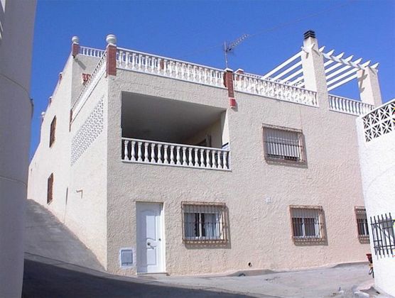 Foto 1 de Venta de chalet en San José de 7 habitaciones con terraza y garaje