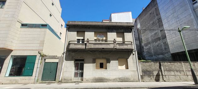 Foto 1 de Venta de edificio en calle Fariña Ferreño de 330 m²