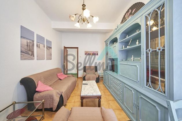 Foto 2 de Piso en alquiler en San Lázaro - Otero - Villafría de 4 habitaciones con muebles y calefacción