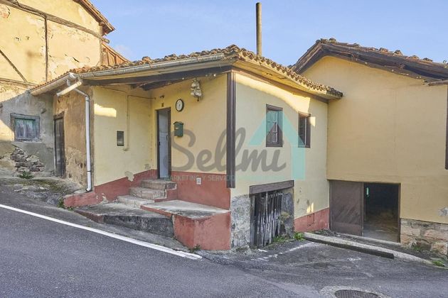 Foto 2 de Casa en venda a Ribera de Arriba de 2 habitacions amb garatge