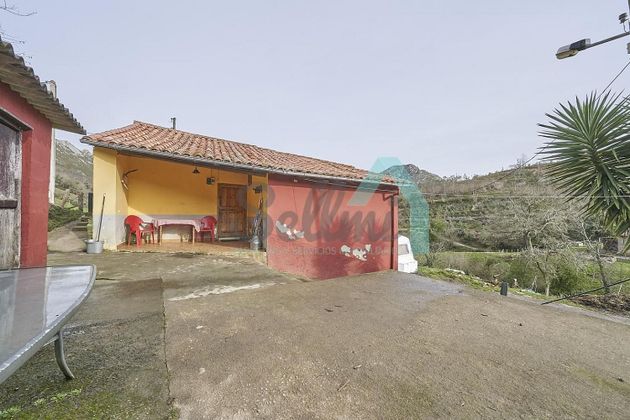 Foto 1 de Chalet en venta en Ribadesella de 2 habitaciones con jardín
