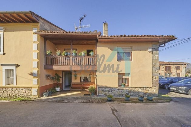 Foto 2 de Xalet en venda a Piloña de 4 habitacions amb terrassa i garatge