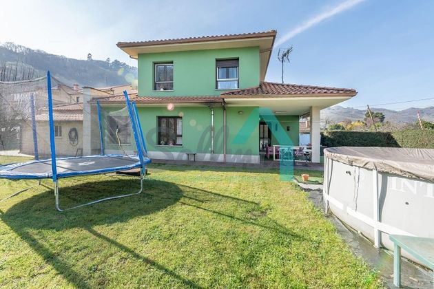 Foto 2 de Xalet en venda a Santa Marina - Polígono de 3 habitacions amb terrassa i garatge