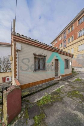 Foto 2 de Casa en venda a Parroquias de Oviedo de 2 habitacions amb garatge i calefacció