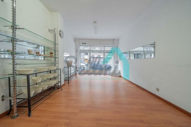 Foto 2 de Local en alquiler en Milán - Pumarín - Teatinos de 48 m²