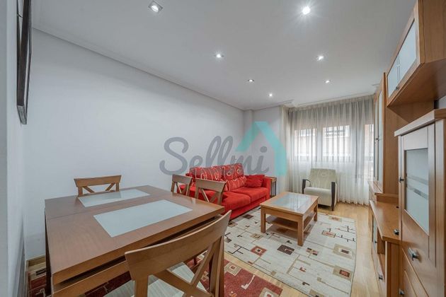 Foto 1 de Piso en alquiler en San Lázaro - Otero - Villafría de 1 habitación con muebles y calefacción
