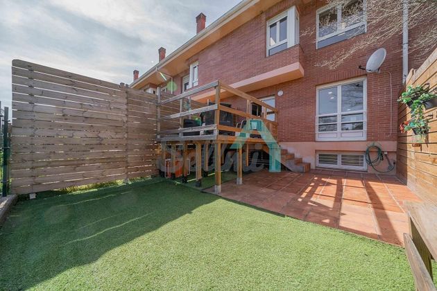 Foto 1 de Casa adossada en venda a La Fresneda de 4 habitacions amb terrassa i garatge