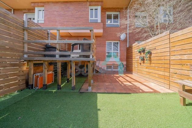 Foto 2 de Casa adossada en venda a La Fresneda de 4 habitacions amb terrassa i garatge