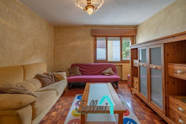 Foto 2 de Pis en lloguer a Santo Domingo de 2 habitacions amb terrassa i mobles
