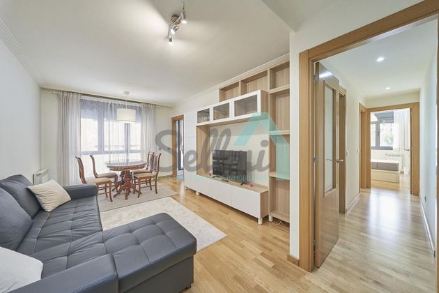 Foto 1 de Alquiler de piso en Montecerrao de 2 habitaciones con garaje y muebles
