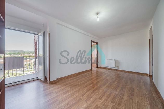 Foto 1 de Piso en venta en Milán - Pumarín - Teatinos de 3 habitaciones con terraza y calefacción