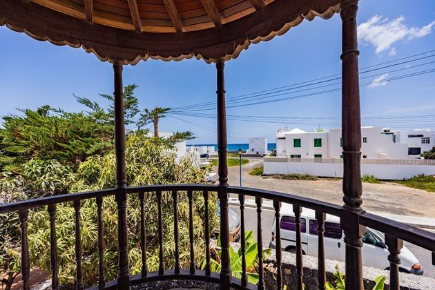 Foto 2 de Xalet en venda a Punta Mujeres de 5 habitacions amb terrassa i jardí