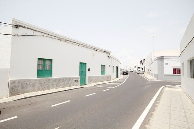 Foto 2 de Chalet en venta en San Bartolomé pueblo de 5 habitaciones con terraza y garaje