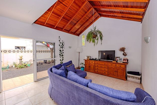 Foto 2 de Xalet en venda a Playa Honda de 5 habitacions amb terrassa i garatge