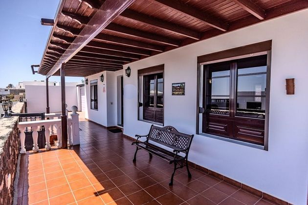 Foto 1 de Xalet en venda a Tías pueblo de 3 habitacions amb terrassa i piscina