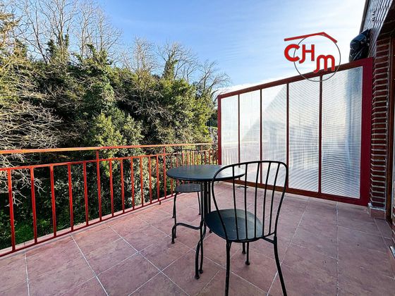 Foto 2 de Àtic en venda a Colindres de 2 habitacions amb terrassa i calefacció