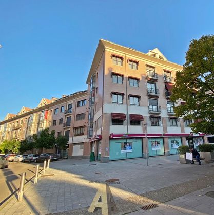 Foto 1 de Pis en venda a avenida Madrid de 3 habitacions amb garatge i balcó
