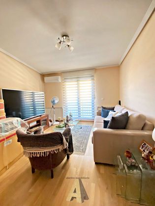 Foto 1 de Pis en venda a Fuensaldaña de 3 habitacions amb garatge i balcó