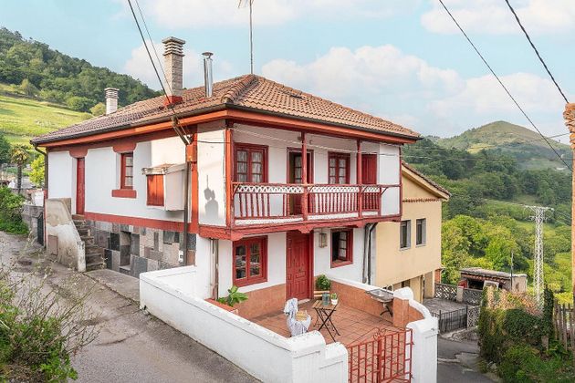 Foto 2 de Casa rural en venda a calle Lugar Carcarosa de 3 habitacions amb terrassa i balcó