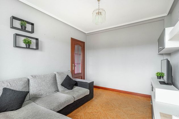 Foto 2 de Piso en venta en avenida Flórez Estrada de 2 habitaciones con terraza y ascensor