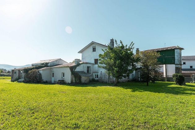 Foto 2 de Casa rural en venda a Tapia de Casariego de 4 habitacions amb garatge i jardí