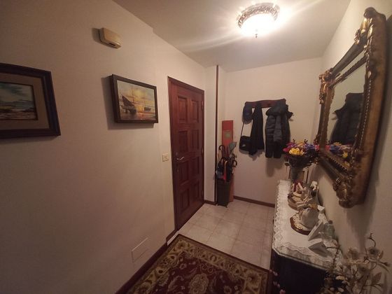 Foto 2 de Piso en venta en Agra del Orzán - Ventorrillo - Vioño de 3 habitaciones con garaje y jardín