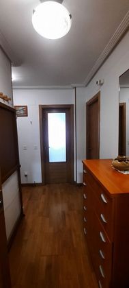 Foto 2 de Venta de piso en Corvera de Asturias de 2 habitaciones con garaje y ascensor