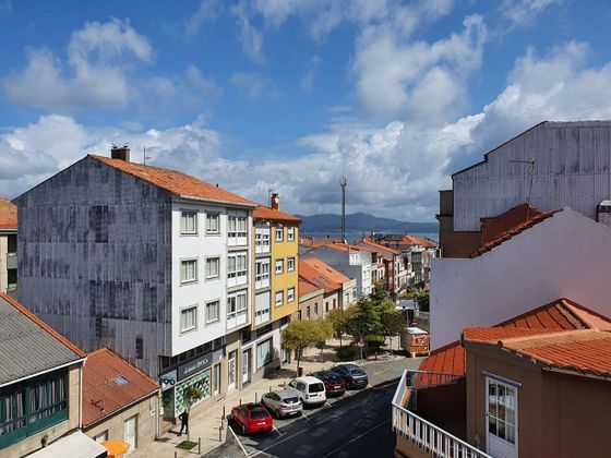 Foto 1 de Pis en venda a Porto do Son de 4 habitacions amb calefacció