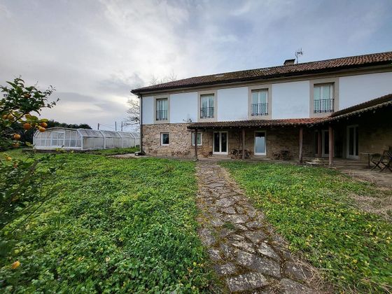 Foto 2 de Casa rural en venda a Teo de 6 habitacions amb terrassa i piscina