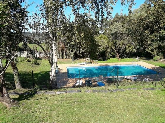 Foto 2 de Chalet en venta en Bergondo de 7 habitaciones con piscina y garaje