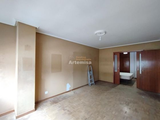 Foto 2 de Piso en venta en Centro - Ferrol de 2 habitaciones con calefacción y ascensor