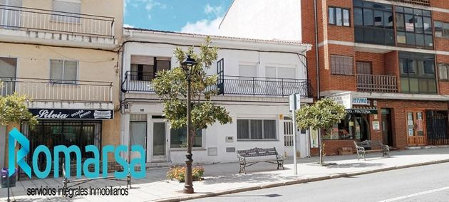 Foto 1 de Local en venda a Barraco (El) amb terrassa