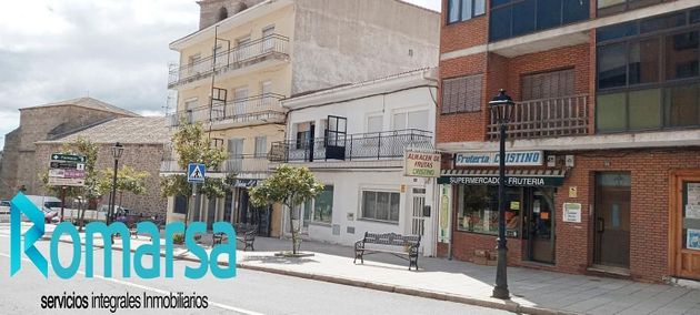 Foto 2 de Local en venta en Barraco (El) con terraza