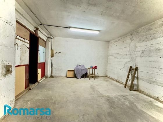Foto 2 de Local en venta en Vía Romana con garaje