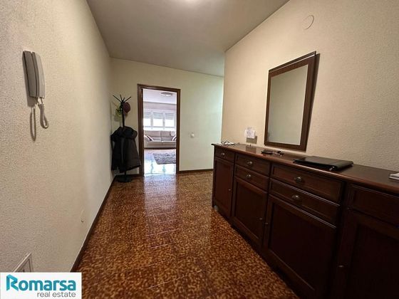 Foto 2 de Piso en venta en José Zorrilla - Padre Claret de 4 habitaciones con terraza y garaje