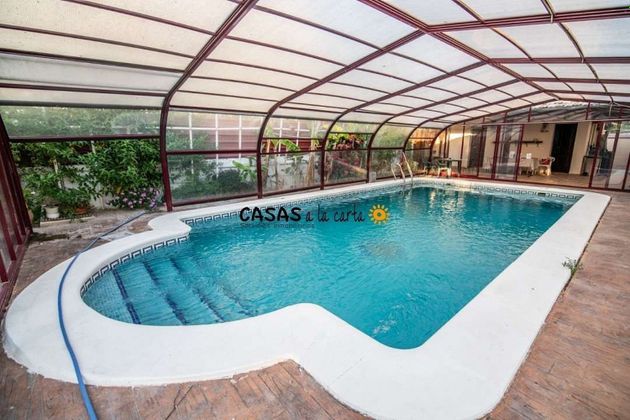 Foto 2 de Xalet en venda a Centro-Calzada-Cabo Noval de 7 habitacions amb terrassa i piscina
