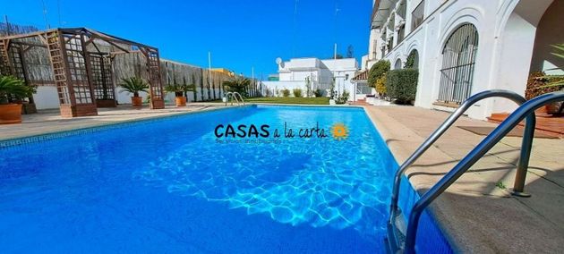 Foto 1 de Pis en venda a Centro-Calzada-Cabo Noval de 3 habitacions amb piscina i garatge