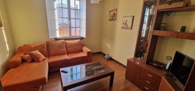 Foto 1 de Pis en venda a avenida Fisterra de 3 habitacions amb terrassa i calefacció