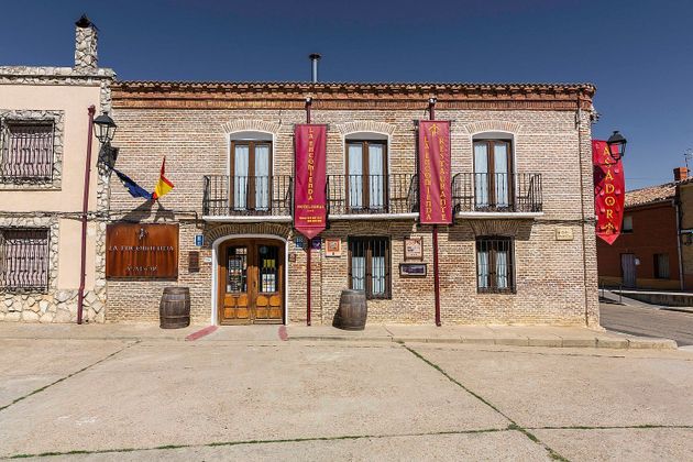 Foto 2 de Casa rural en venta en Villarramiel de 5 habitaciones con terraza y garaje