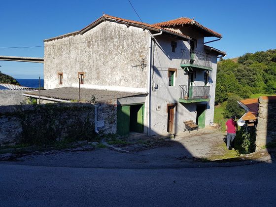Foto 2 de Casa rural en venda a Otañes - Talledo de 5 habitacions amb garatge i jardí