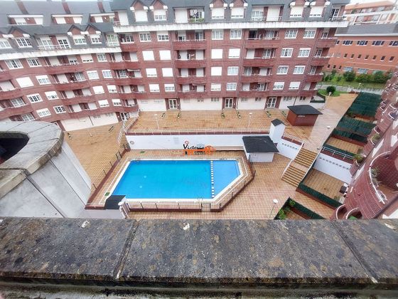 Foto 2 de Àtic en venda a Castro de 1 habitació amb terrassa i piscina