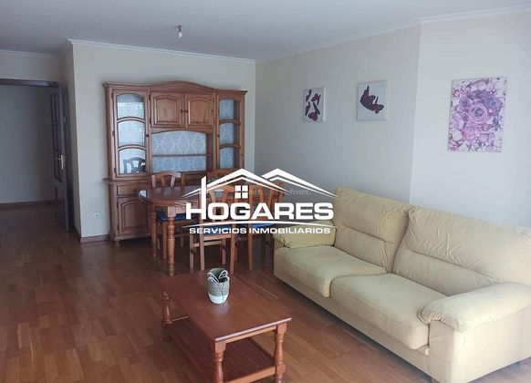 Foto 2 de Piso en venta en Baiona de 2 habitaciones con terraza y garaje