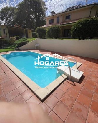 Foto 1 de Xalet en venda a Gondomar de 4 habitacions amb terrassa i piscina