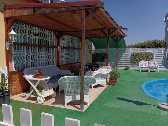 Foto 2 de Xalet en venda a Zona Llombai de 3 habitacions amb terrassa i piscina