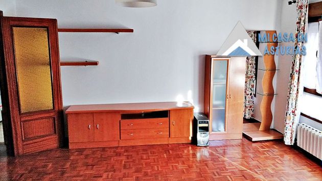 Foto 2 de Piso en venta en Vallobín - La Florida de 3 habitaciones con terraza y muebles