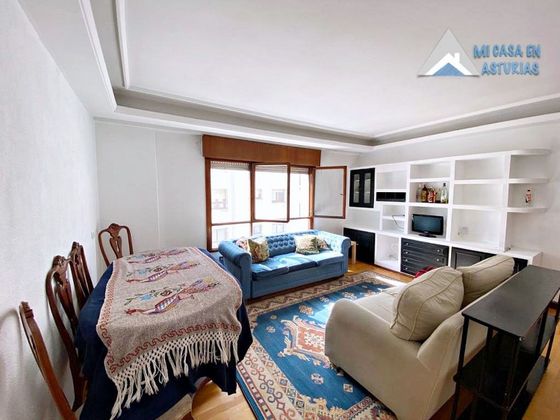 Foto 1 de Pis en venda a Montecerrao de 3 habitacions amb garatge i mobles