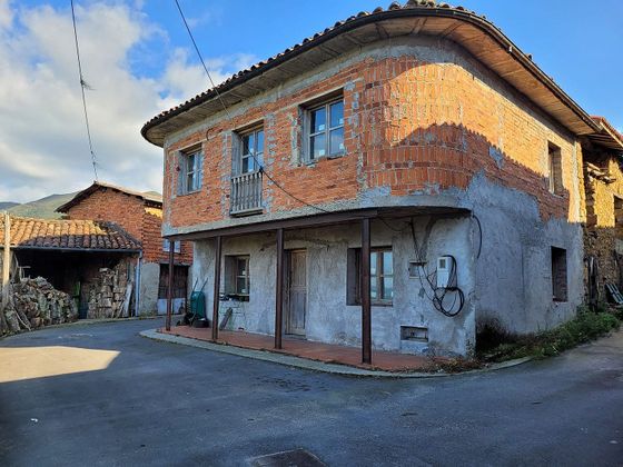 Foto 1 de Casa rural en venda a Piloña de 4 habitacions i 174 m²