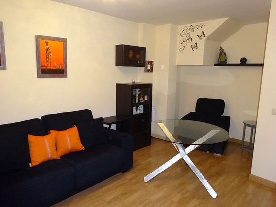 Foto 2 de Dúplex en venda a Chiloeches de 2 habitacions amb garatge i mobles