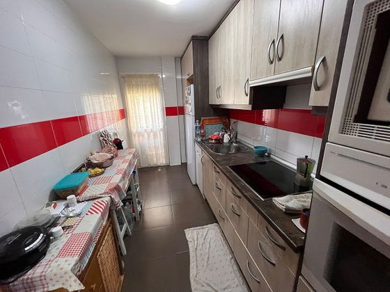 Foto 2 de Piso en venta en Patrocinio - Nueva Talavera de 2 habitaciones con calefacción y ascensor